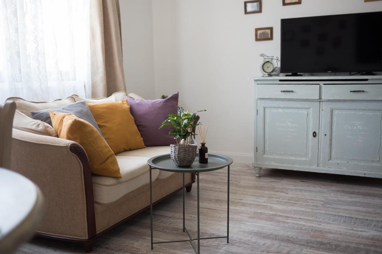 Kuria Apartman Budapest With Free Parking Buitenkant foto