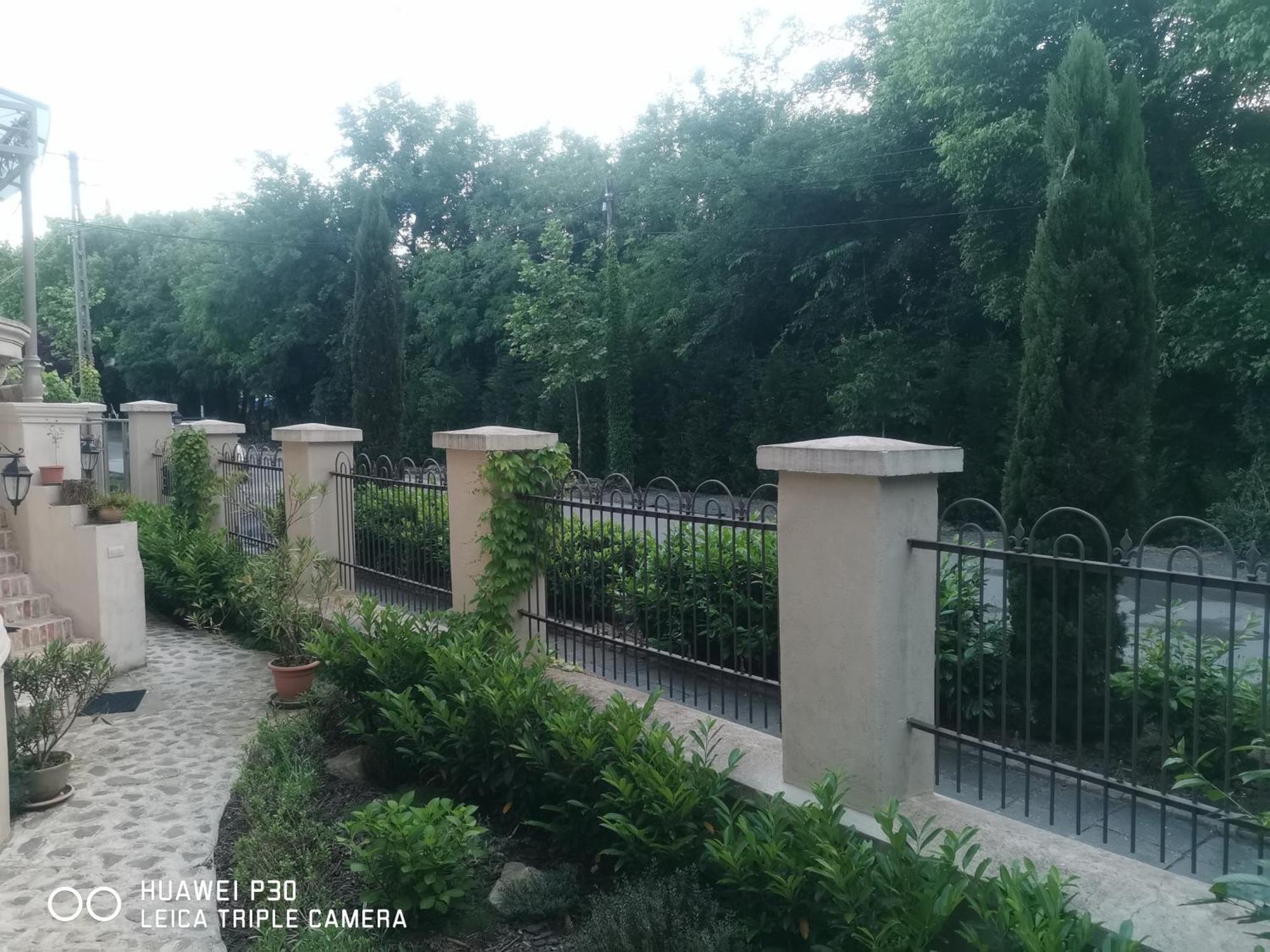 Kuria Apartman Budapest With Free Parking Buitenkant foto