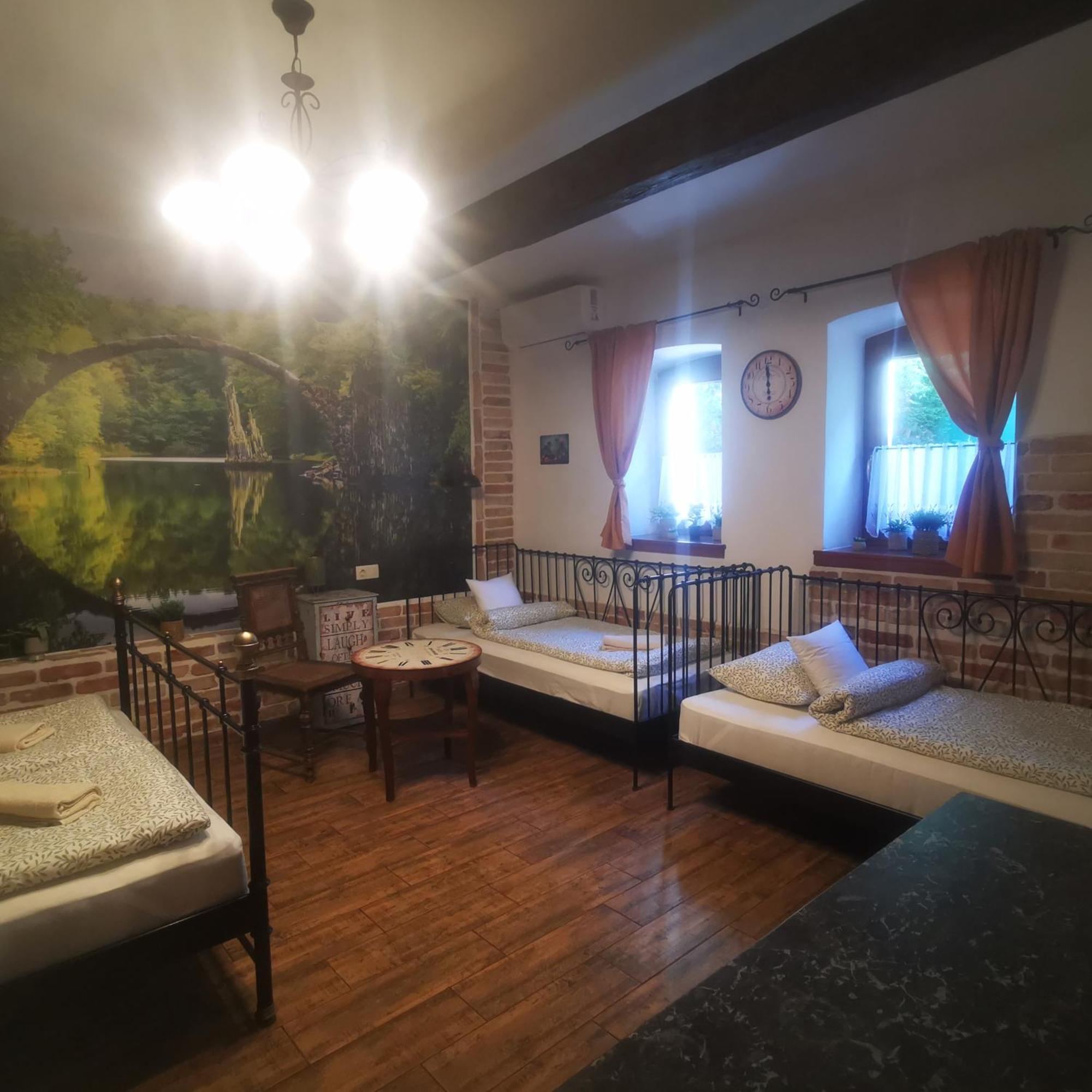 Kuria Apartman Budapest With Free Parking Buitenkant foto